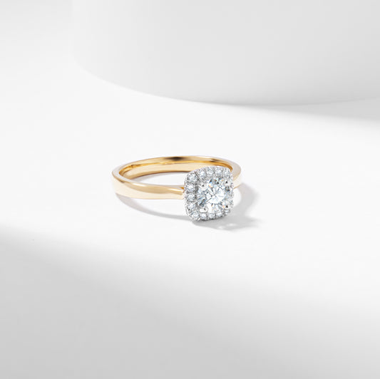 Round Brilliant Lab Grown Diamond Halo Engagement Ring 0.73tdw