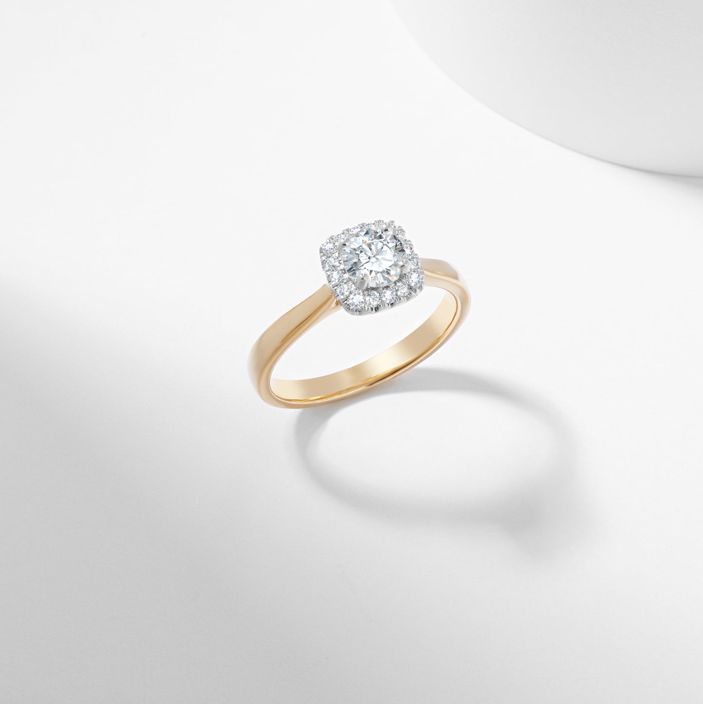 Round Brilliant Lab Grown Diamond Halo Engagement Ring 0.73tdw