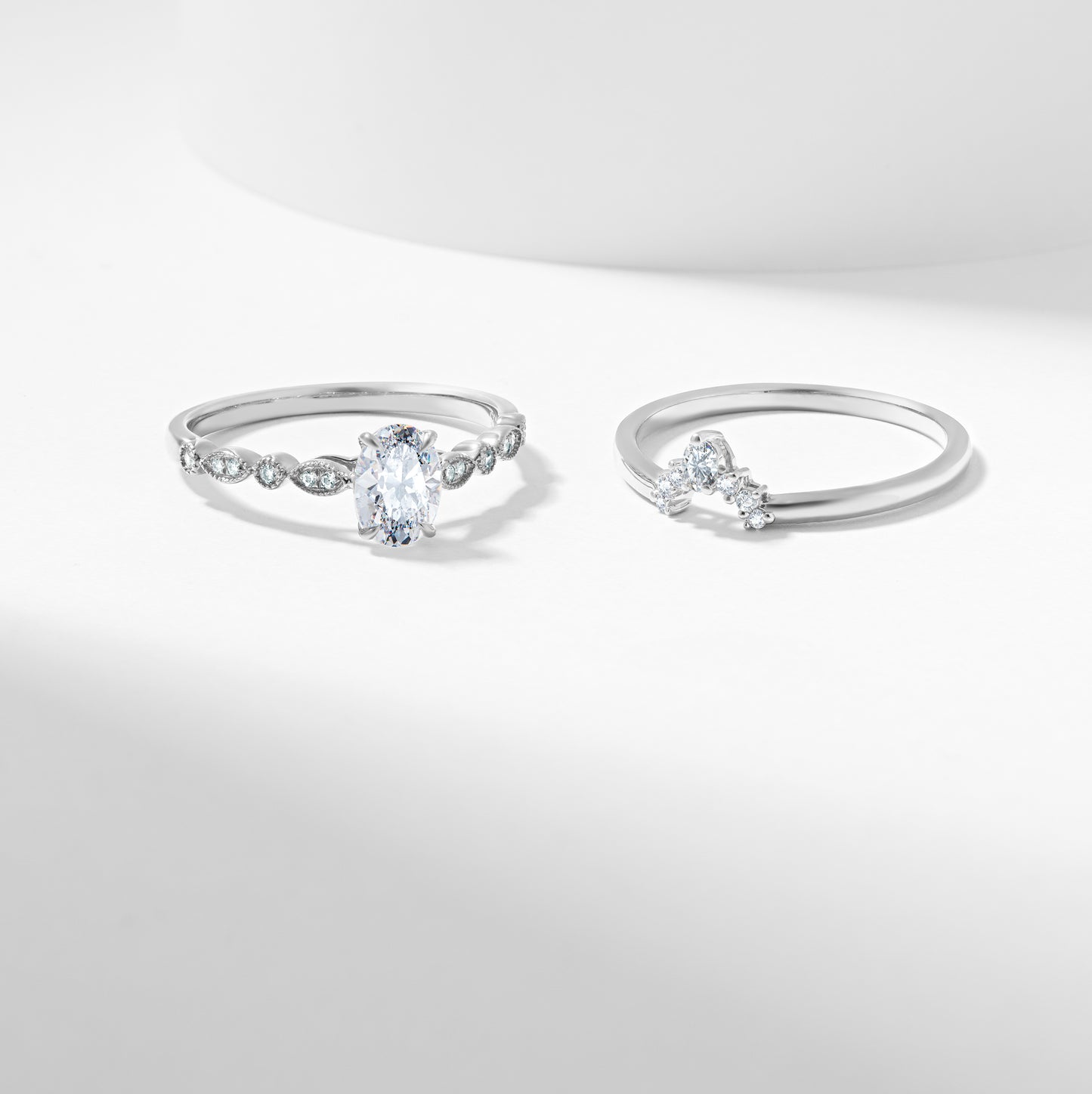 Oval Lab Grown Diamond Tiara Bridal Set 0.97tdw