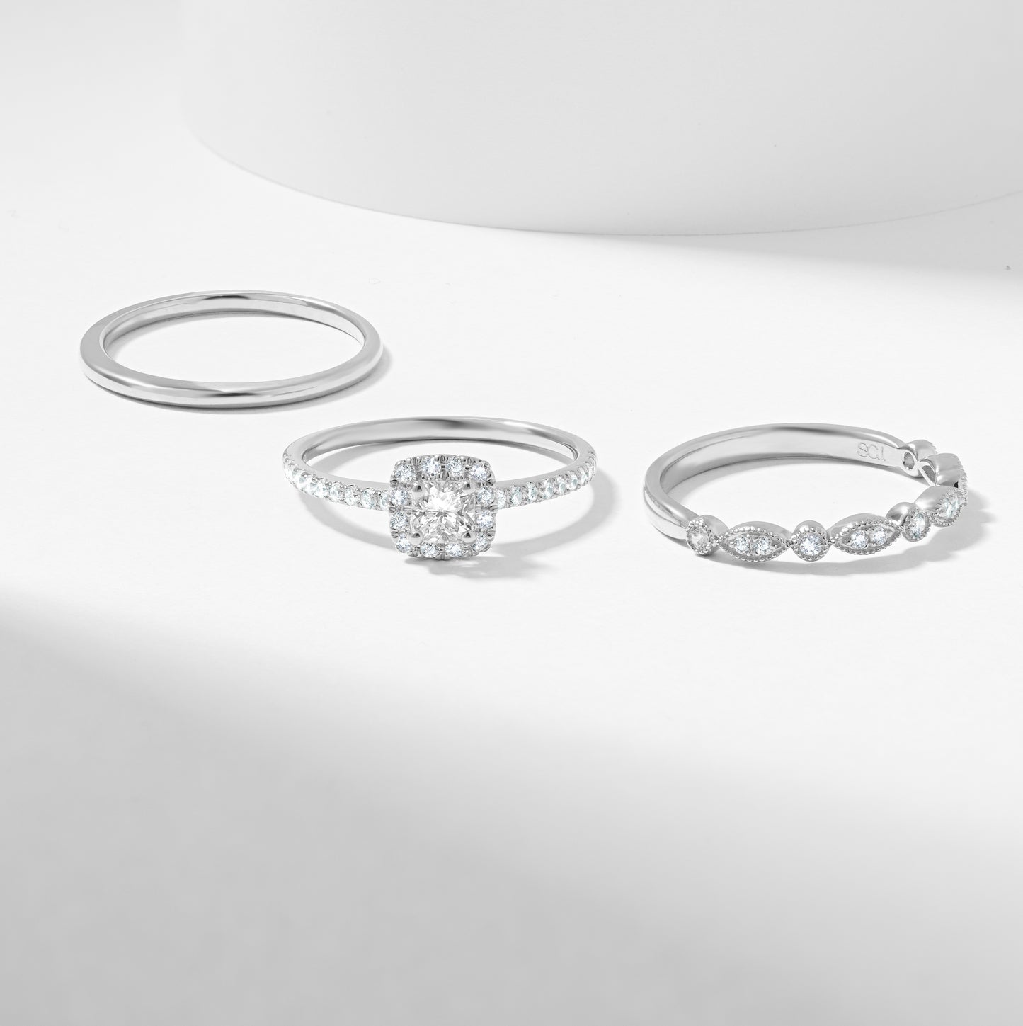 Cushion Cut Diamond Halo Bridal Set 1.0tdw