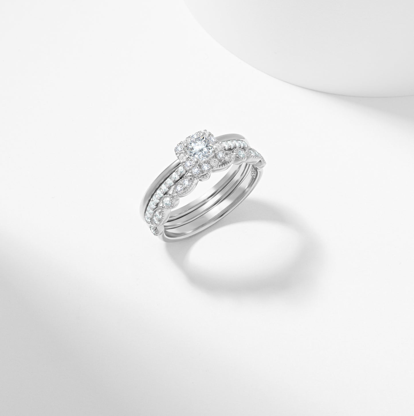 Cushion Cut Diamond Halo Bridal Set 1.0tdw