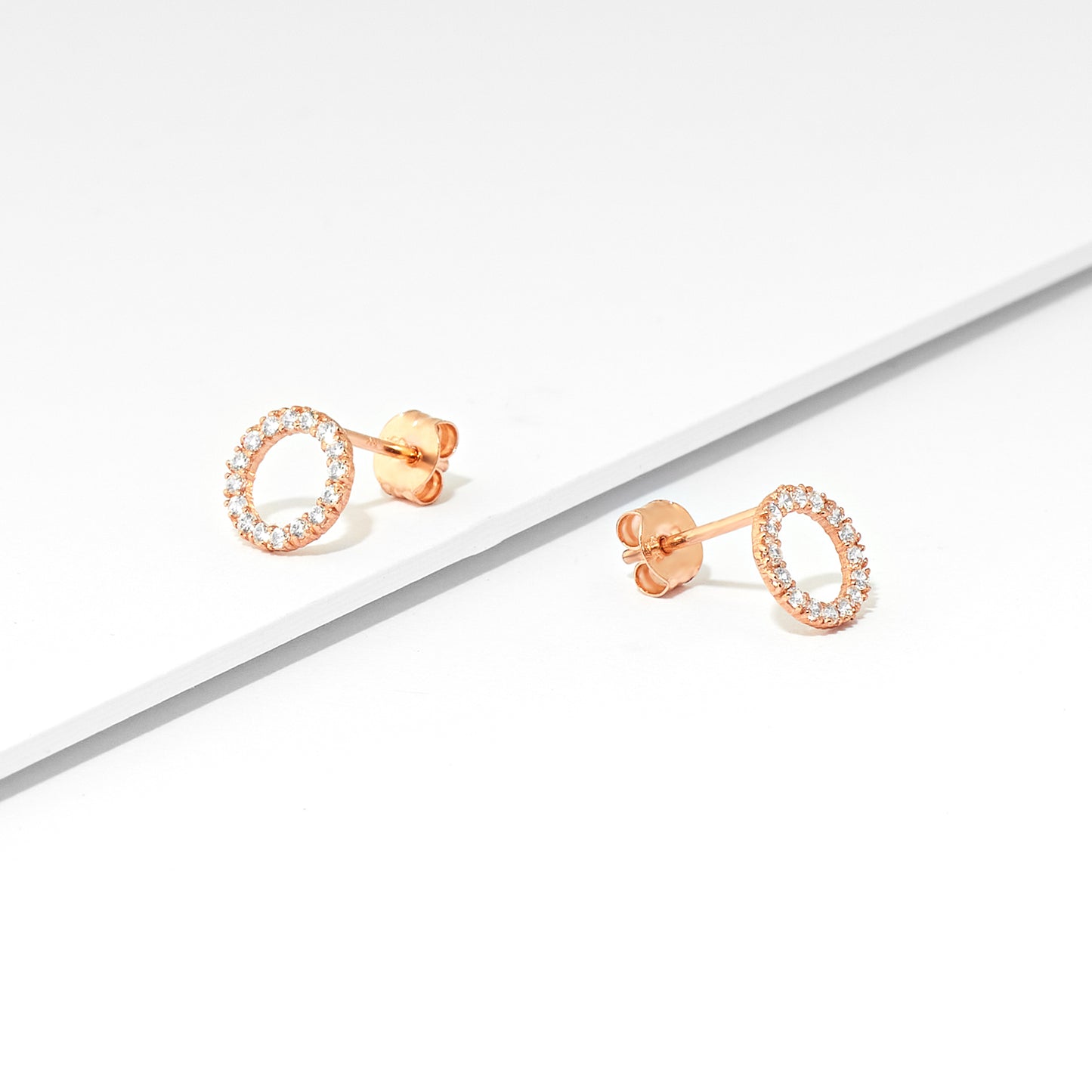 9R Rose Gold Zirconia Circle Stud Earrings