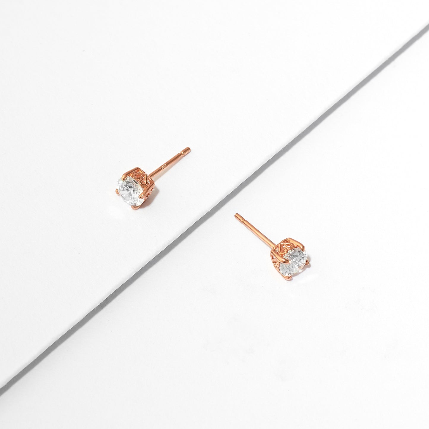 9k Rose Gold Zirconia Stud Earrings 4.5mm