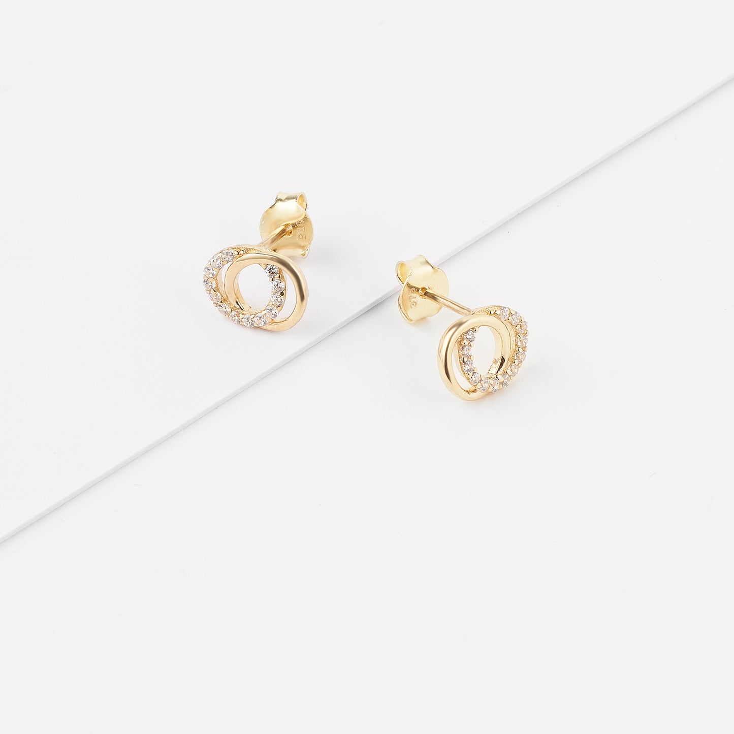 9K Yellow Gold Zirconia Double Circle Stud Earrings.
