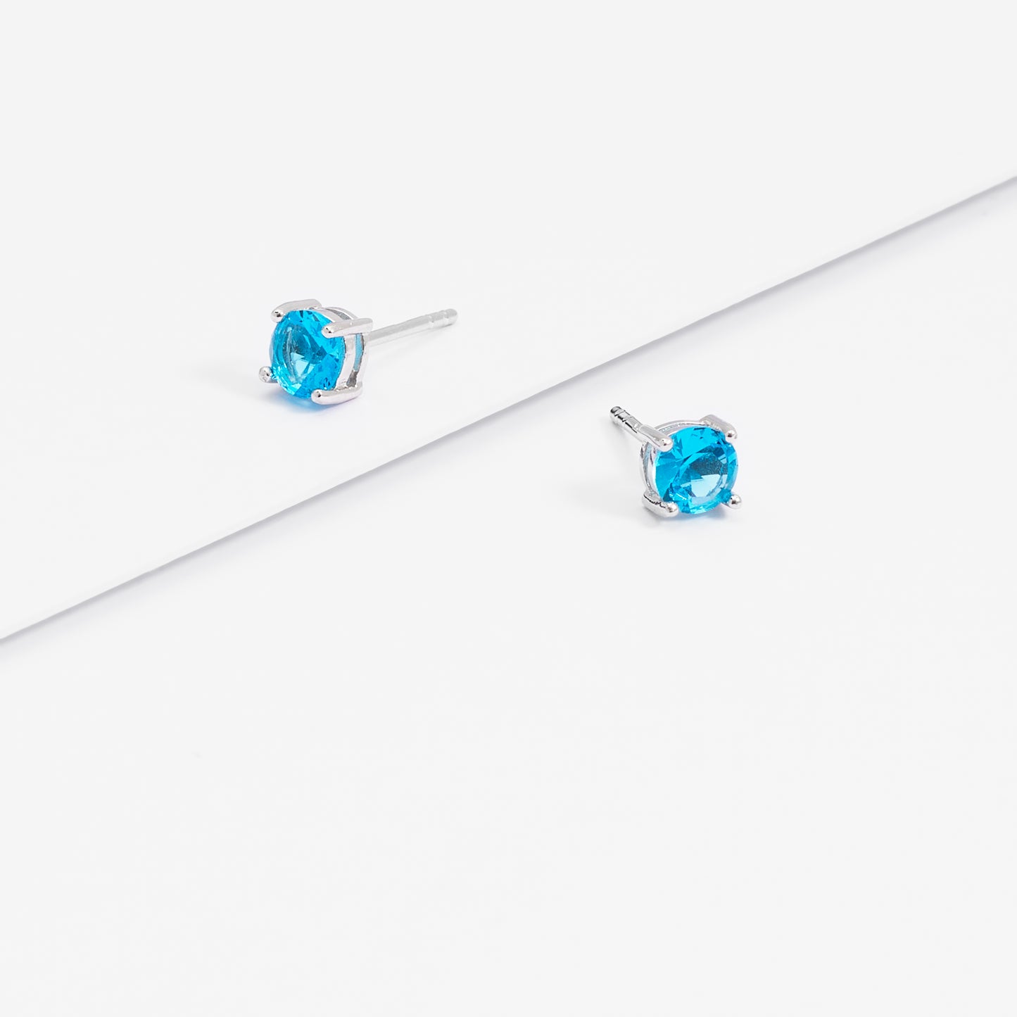 Sterling Silver Zirconia December Birthstone Stud Earrings 5mm