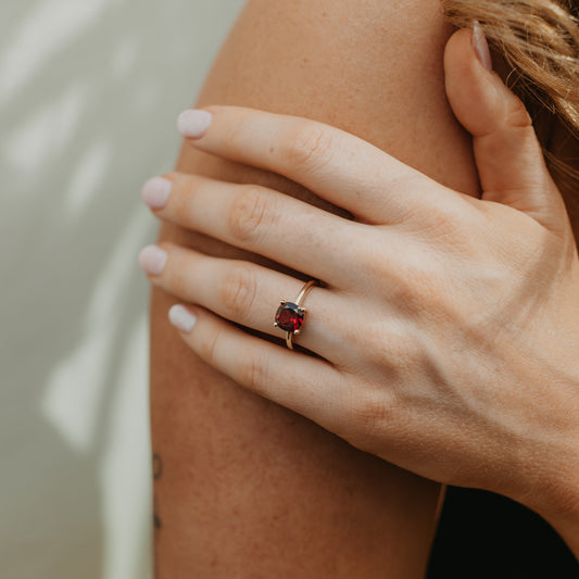 9K Yellow Gold Garnet January Birthstone Ring