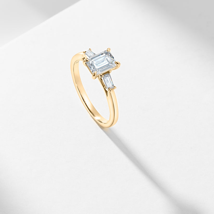 1.5ct Emerald Cut Diamond With Tapered Baguette Shoulders Trilogy Ring ...
