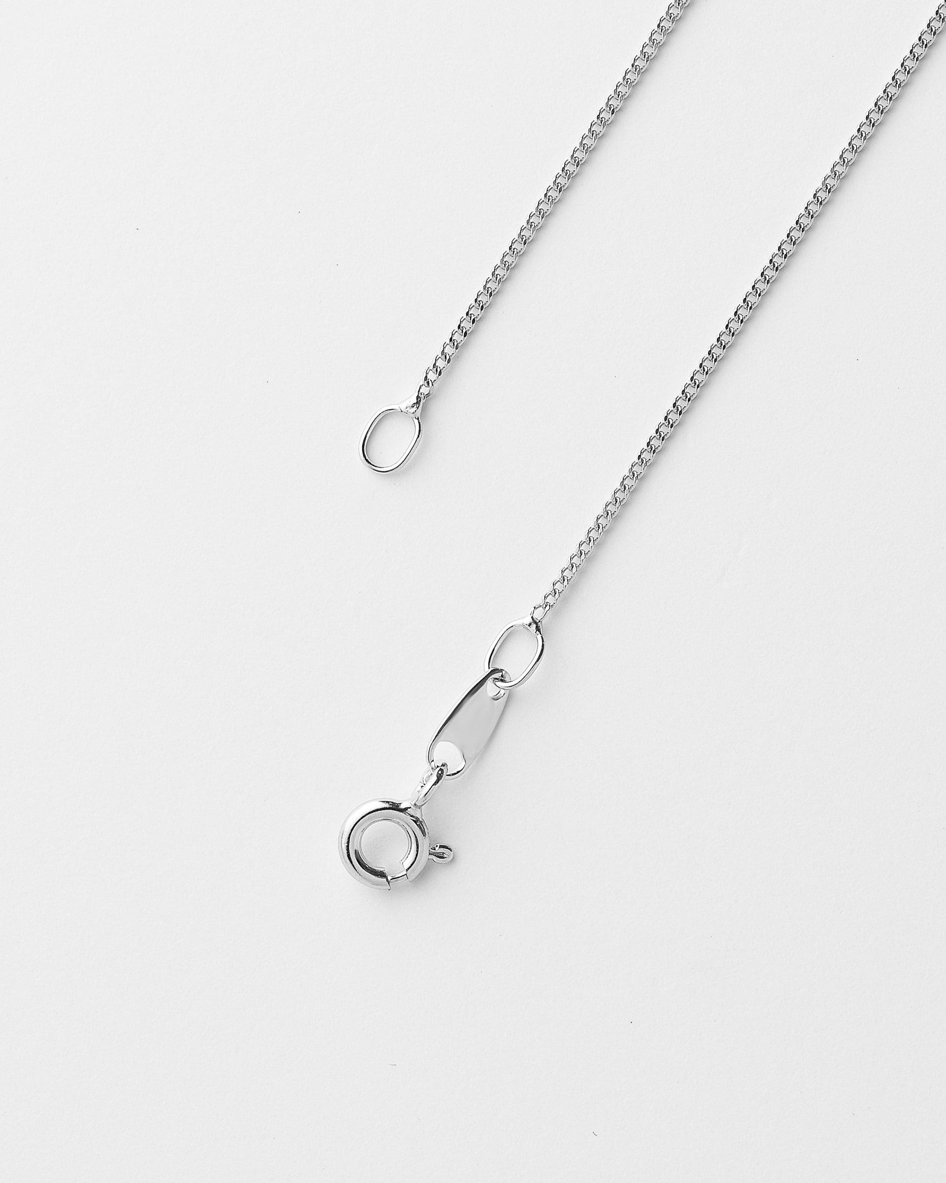 18K White Gold Diamond Cut Curb Chain