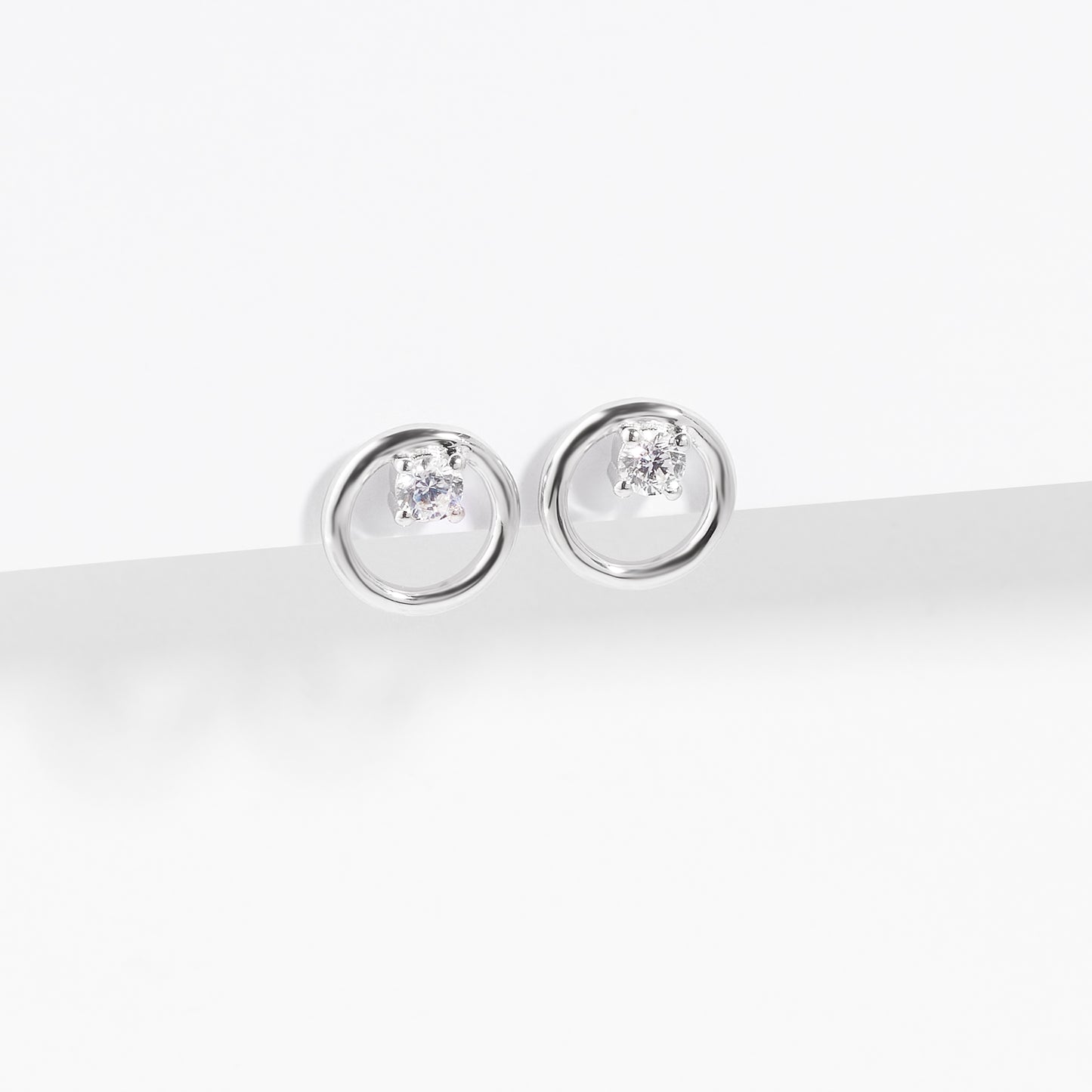 Sterling Silver Open Circle With Zirconia Stud Earrings 9mm