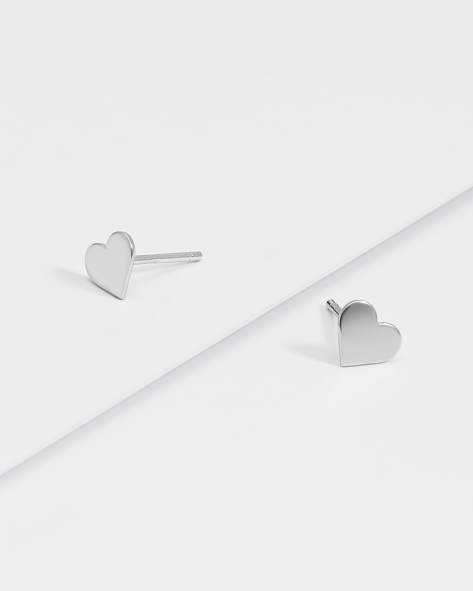 Sterling Silver Plain Heart Disc Stud Earrings 7mm