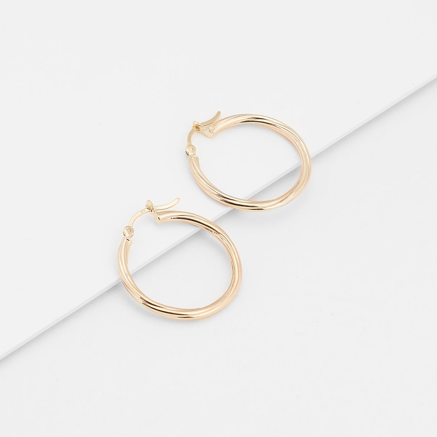 9K Yellow Gold Round Lined Hoop Earrings 20mm