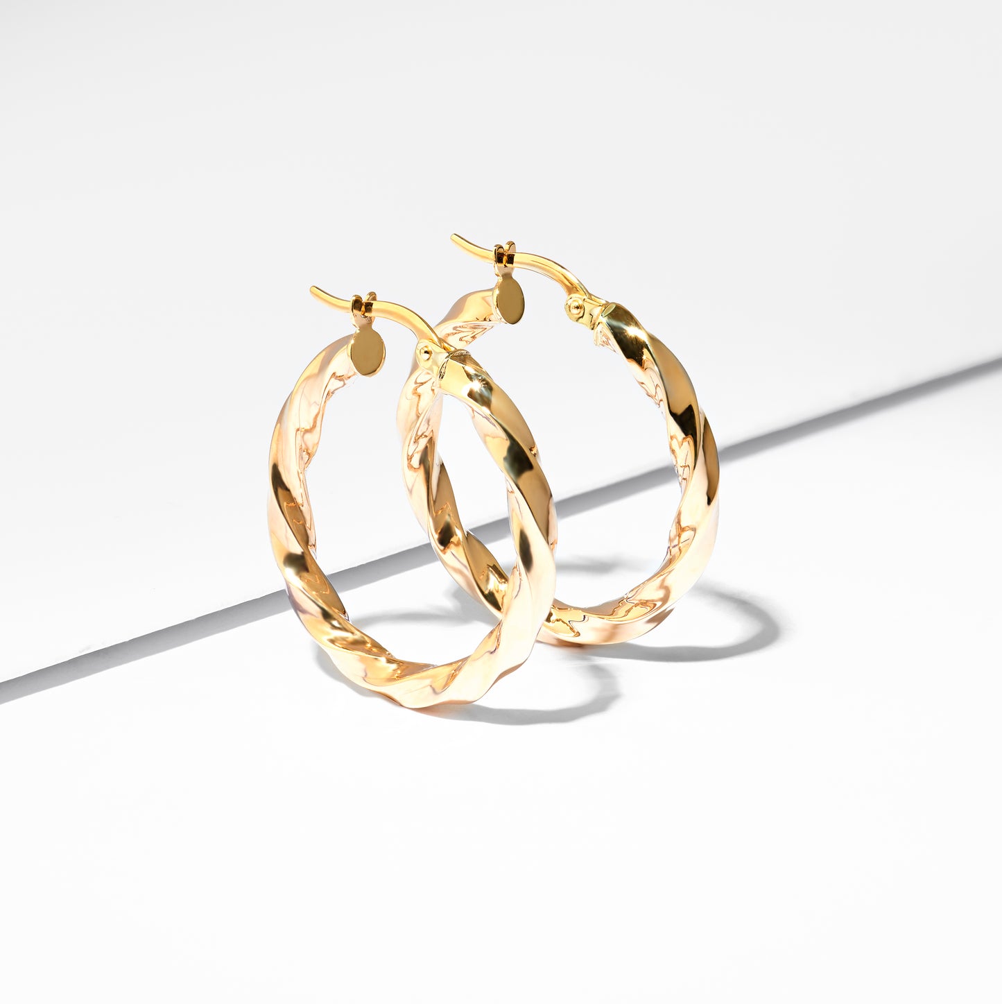 9K Yellow Gold Twist Hoop Earrings 20mm