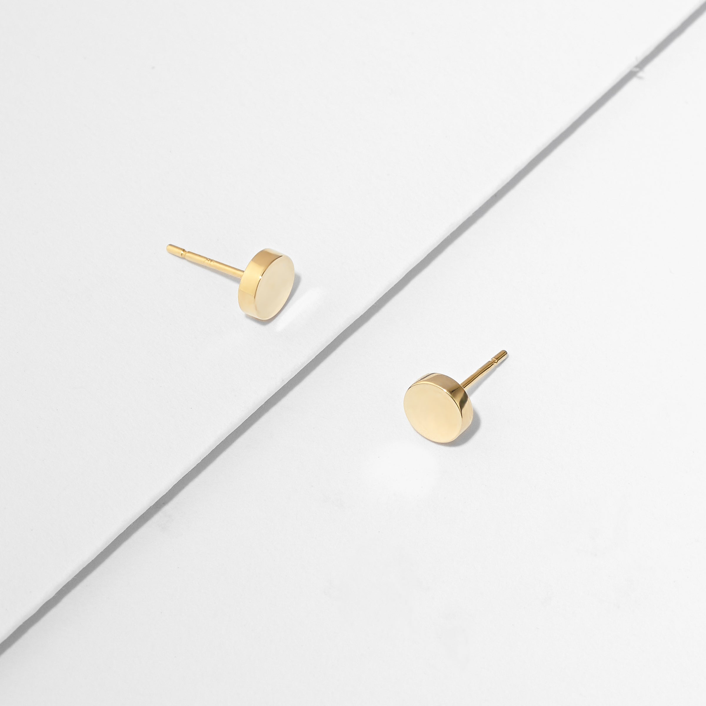 9K Yellow Gold Plain Disc Stud Earrings 6mm