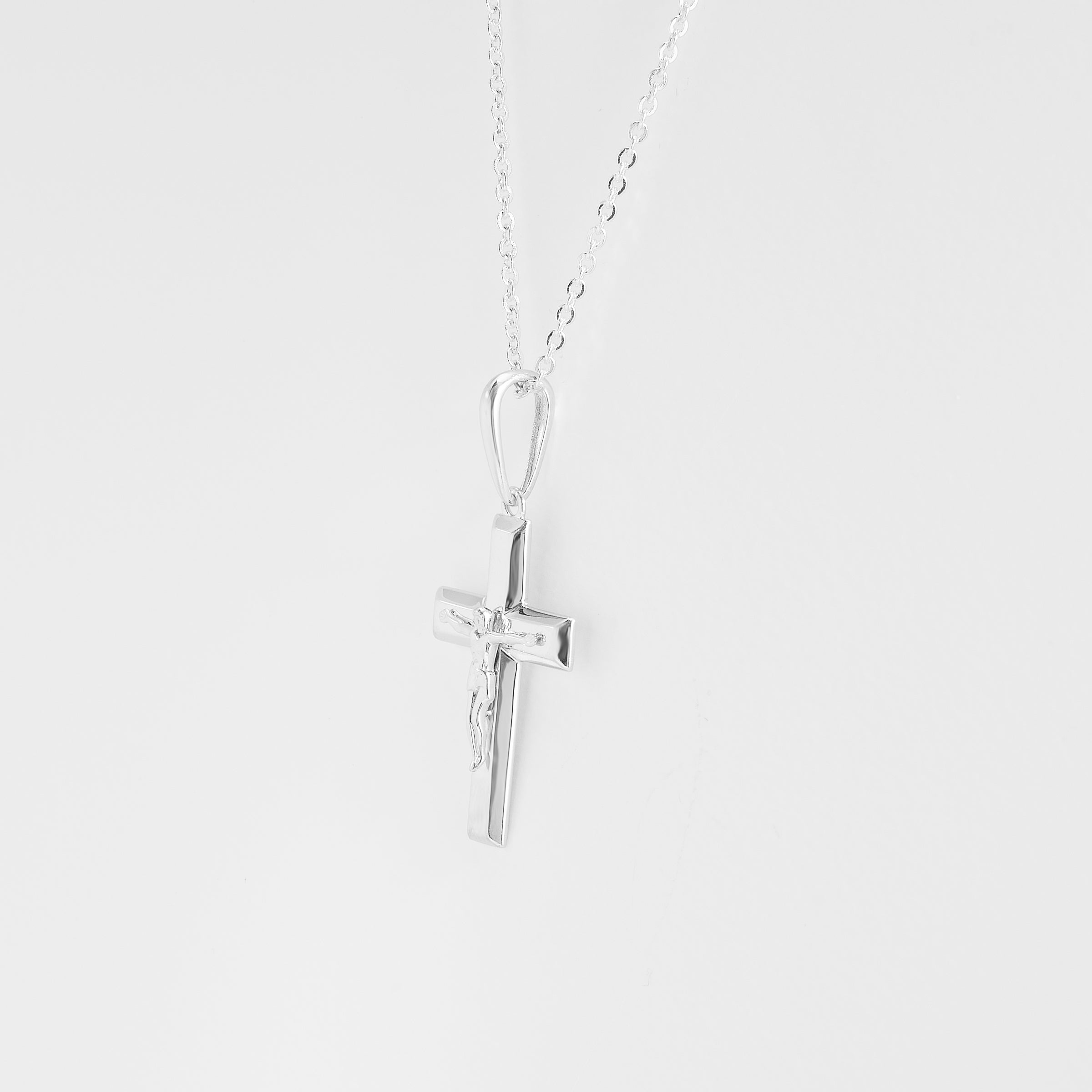 9K White Gold Crucifix Pendant 25x17mm