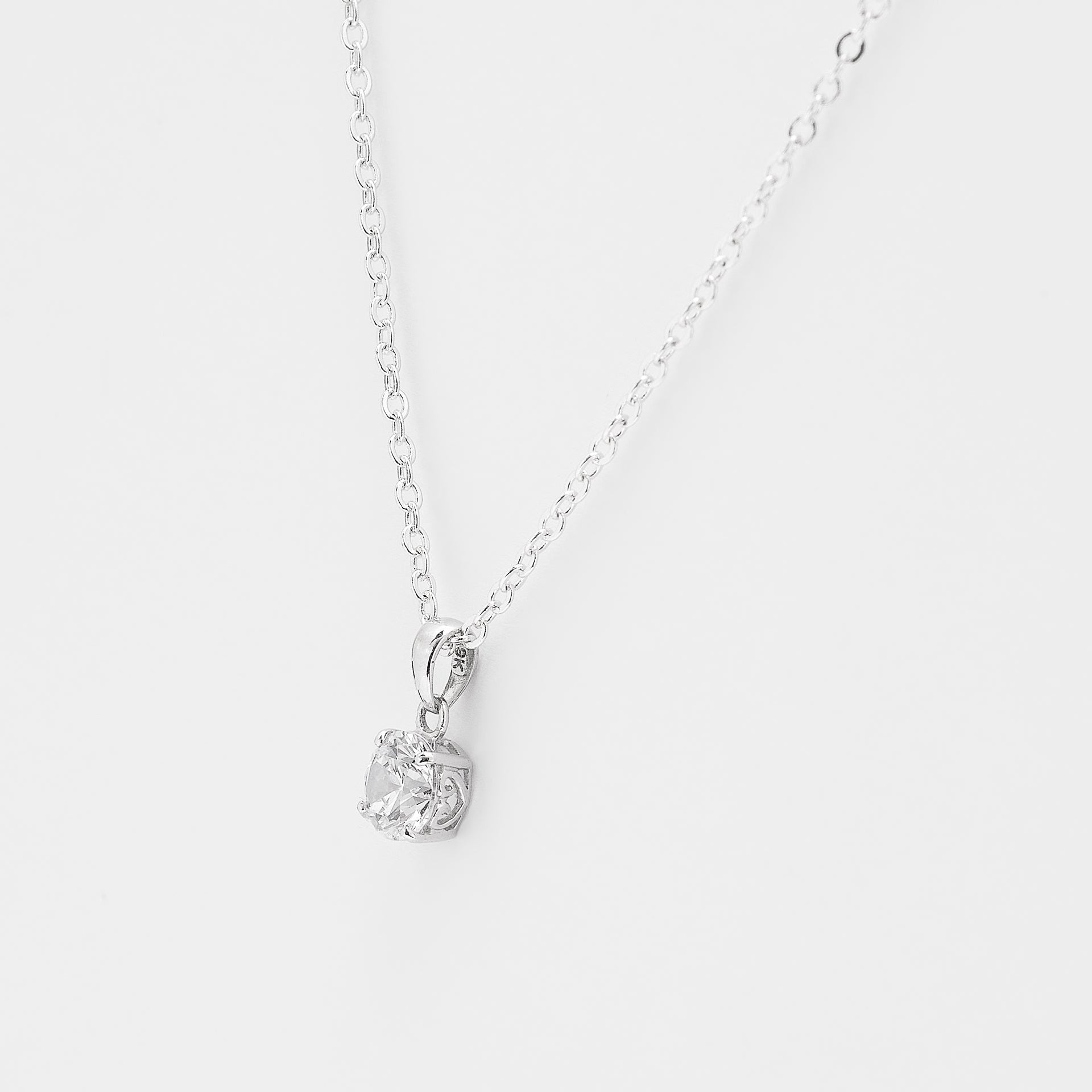 9K White Gold Zirconia Solitaire Pendant 6mm