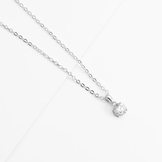 9K White Gold Zirconia Solitaire Pendant 6mm