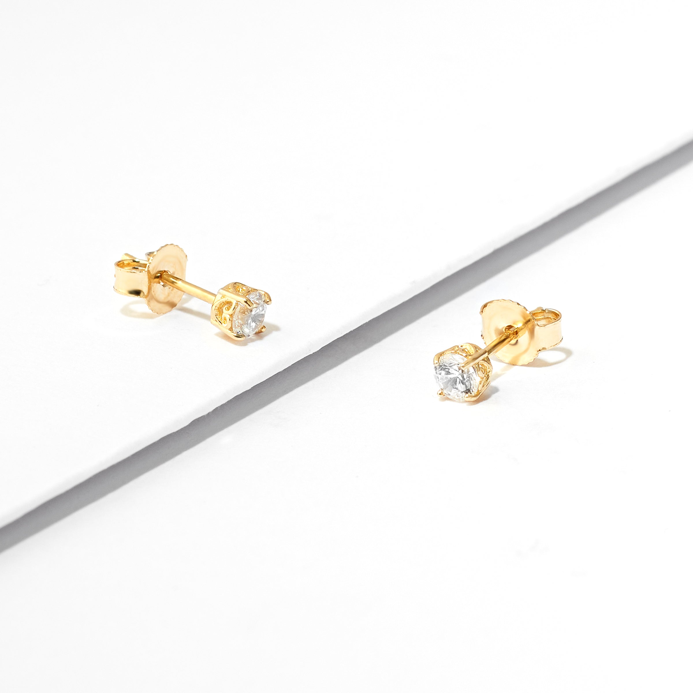 9k Yellow Gold Zirconia Stud Earrings 3.5mm
