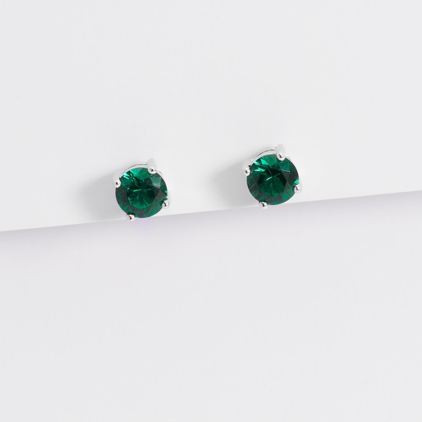 Sterling Silver Green Zirconia Round Stud Earrings 6mm