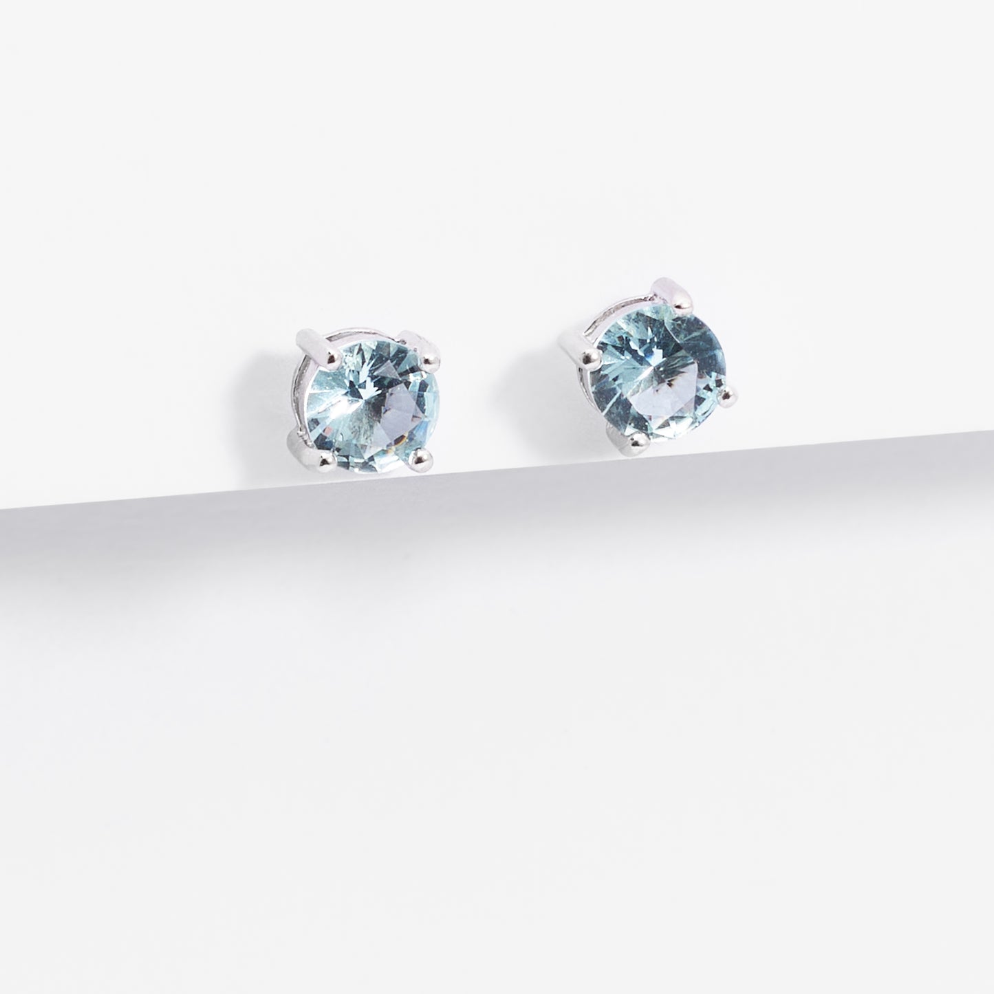 Sterling Silver Zirconia March Birthstone Stud Earrings 5mm