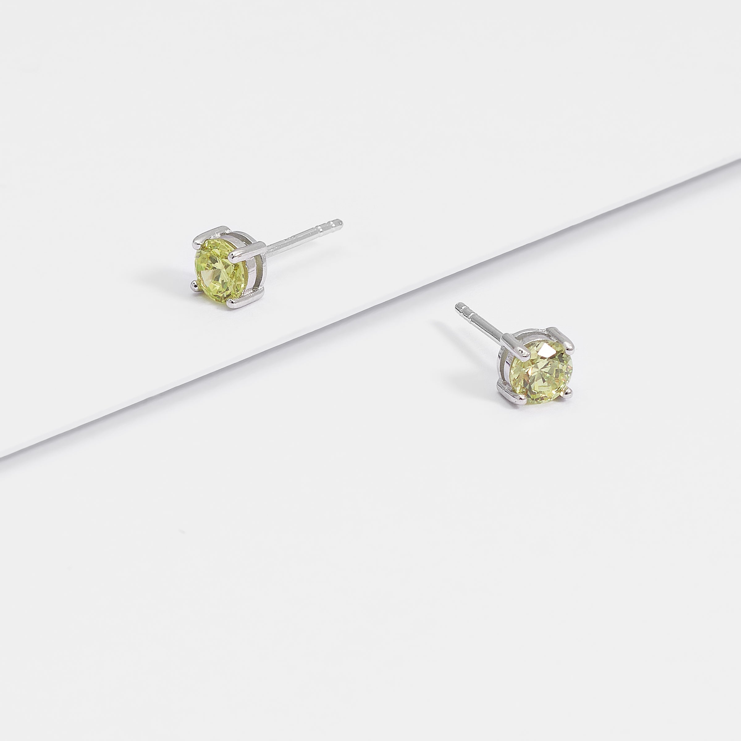 Sterling Silver Zirconia August Birthstone Stud Earrings 5mm
