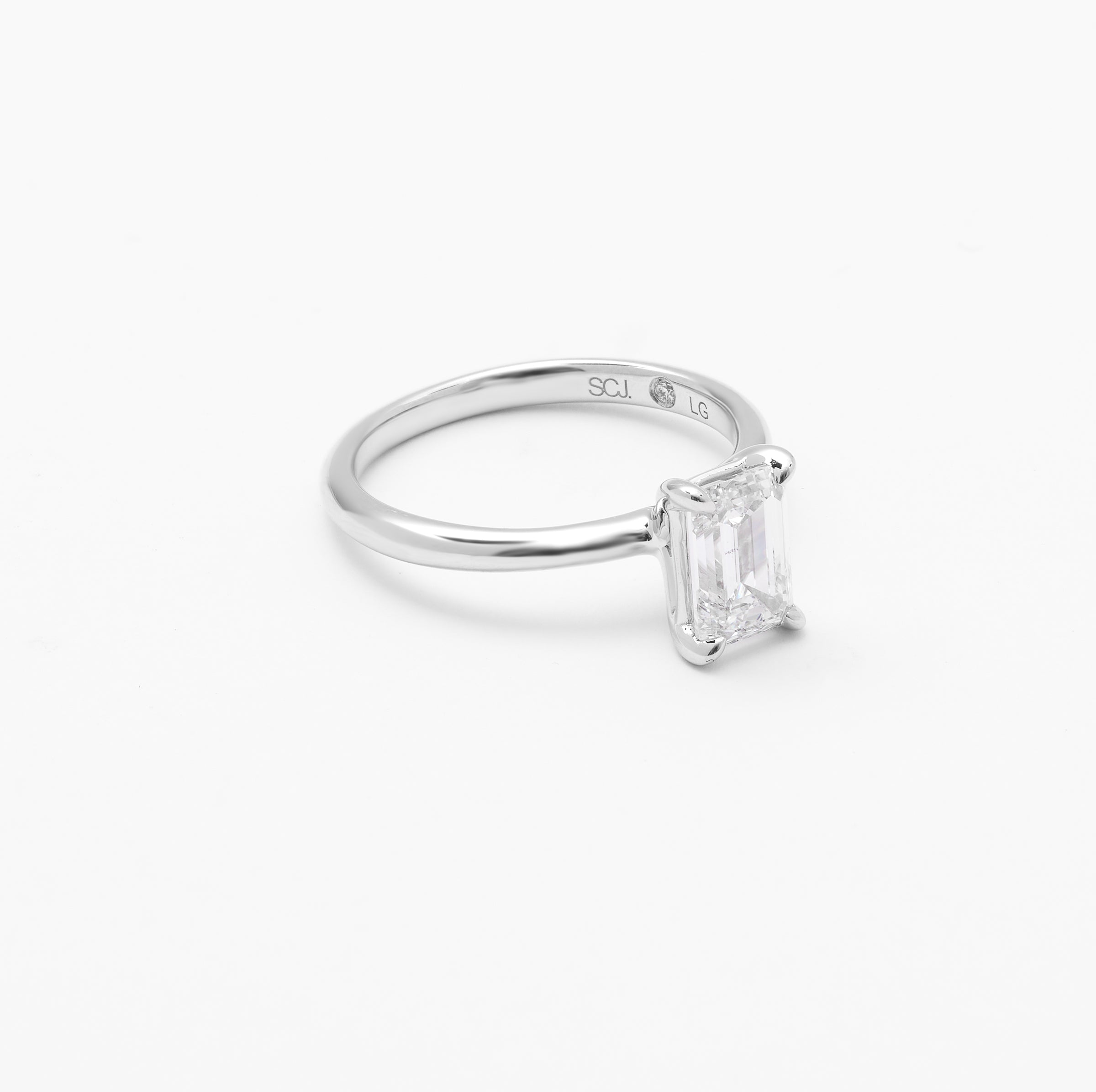 18K White Gold Emerald Cut Lab Diamond Solitaire Engagement Ring 1.5ct