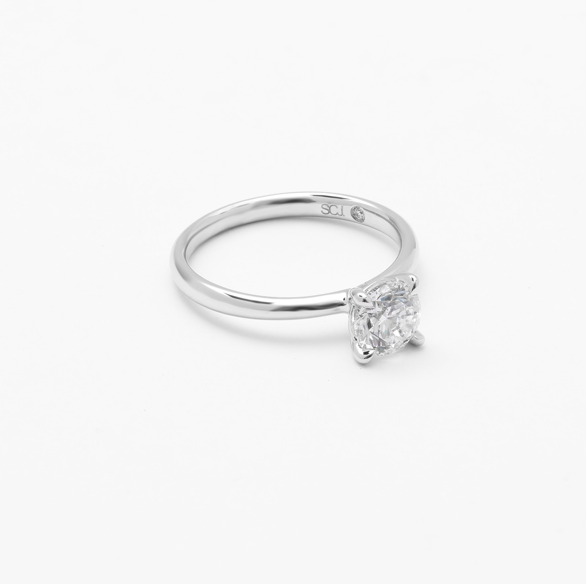 Platinum Round Brilliant Diamond Solitaire GIA Engagement Ring 1ct