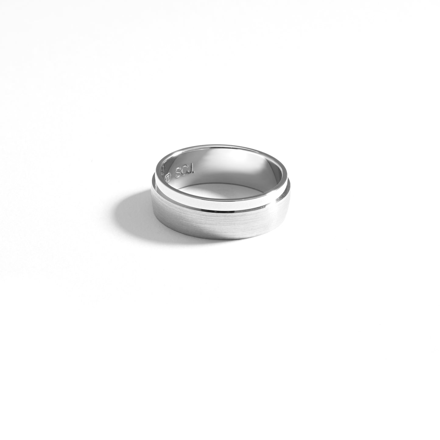 9K White Gold Dual Finish Stepped Edge Band Ring 7mm