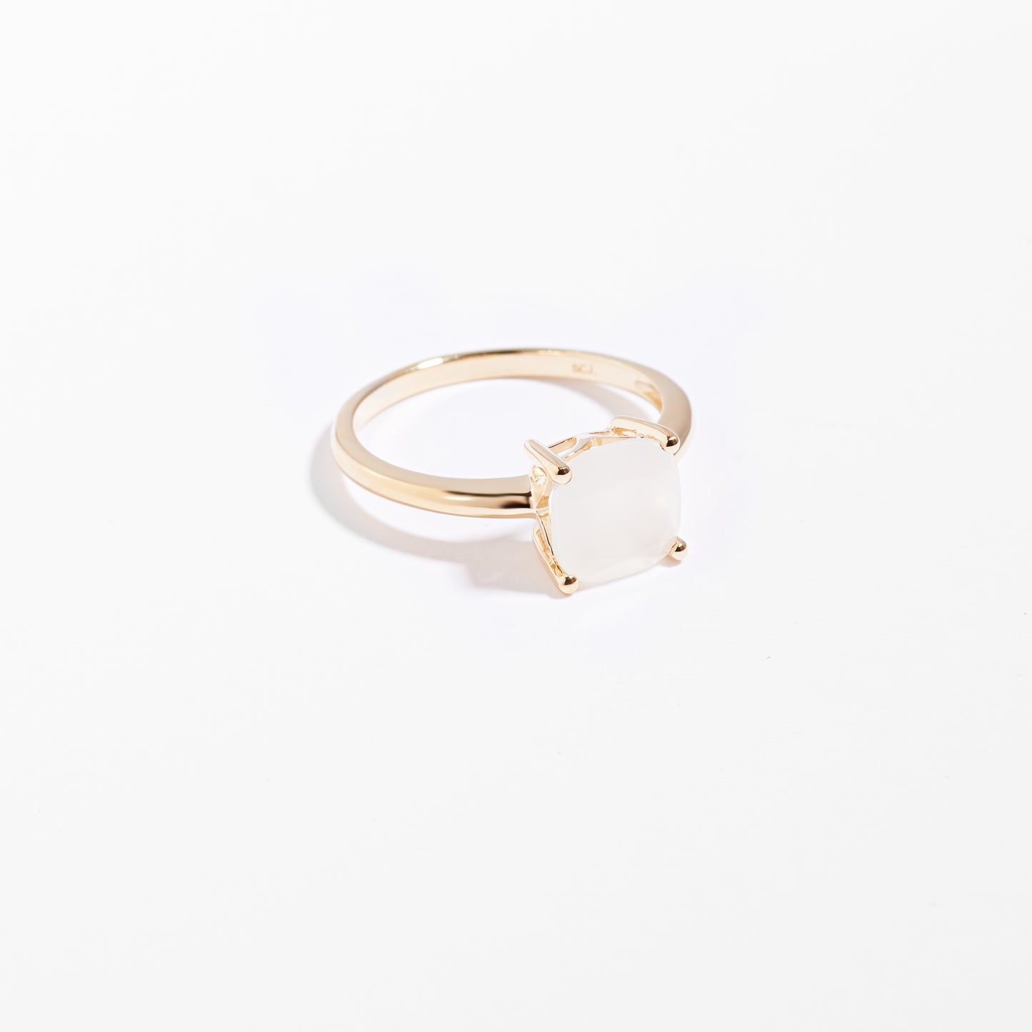 9K Yellow Gold Moonstone June Birthstone Ring