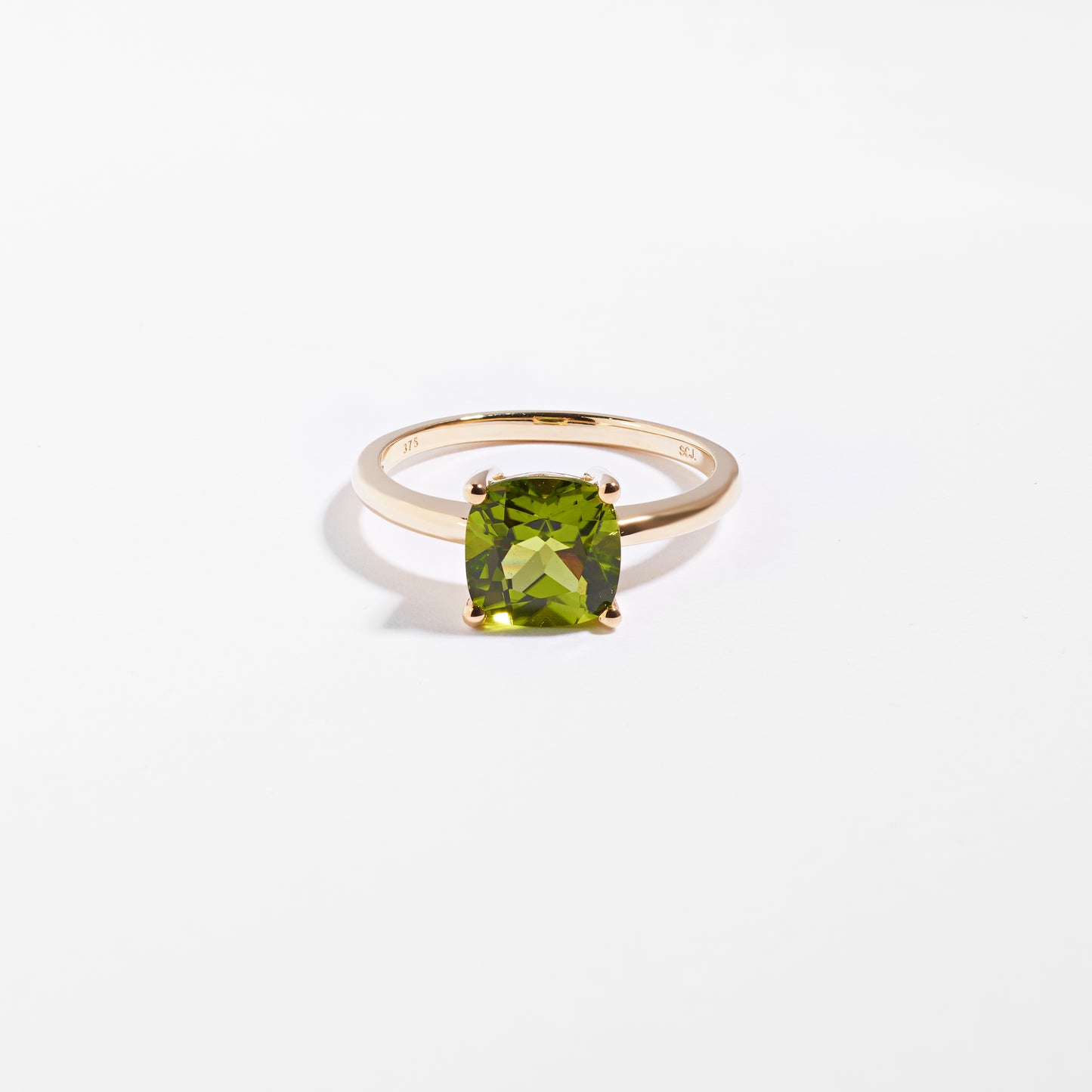 9K Yellow Gold Peridot August Birthstone ring