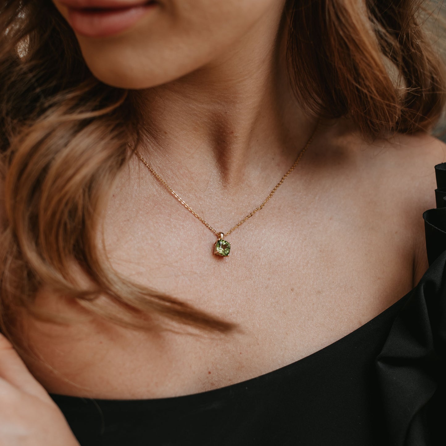 9K Yellow Gold Peridot August Birthstone Pendant