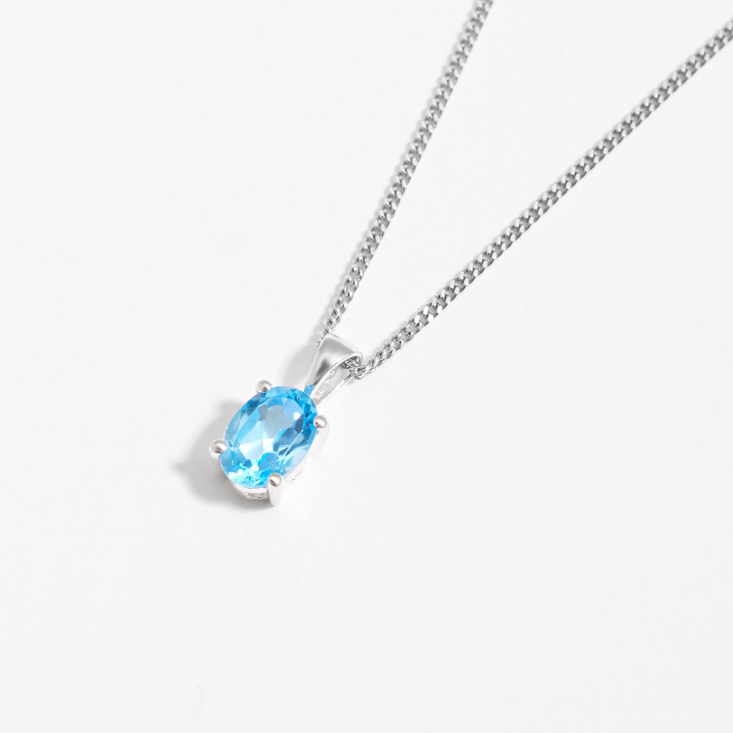 Sterling Silver Oval cr. Aquamarine March Birthstone pendant