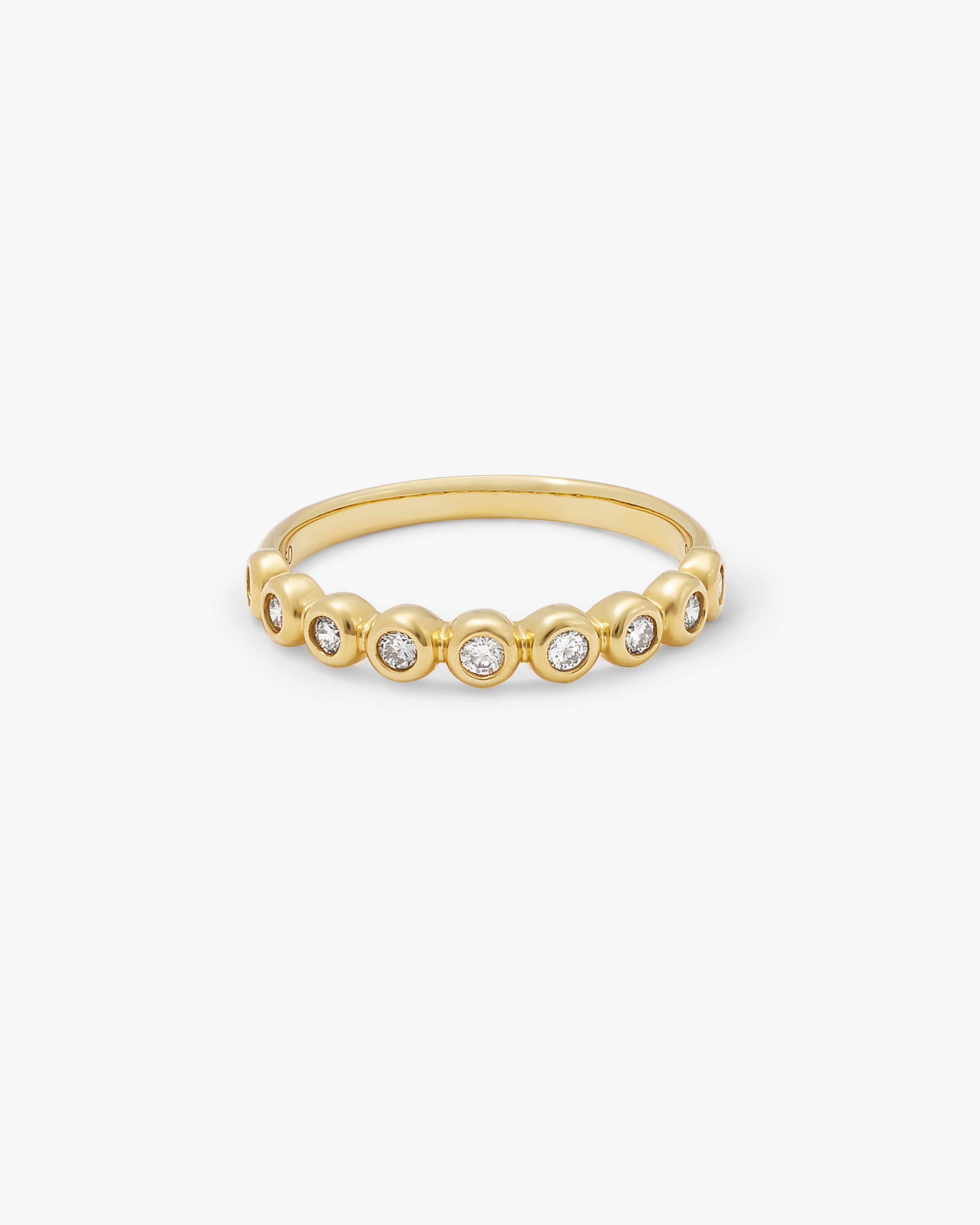 18K Yellow Gold Round Brilliant Diamond Bezel Set Band