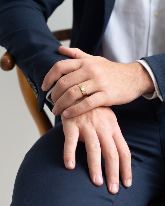 9K Yellow Gold Brushed Centre With Polished Edges Band Ring 6mm