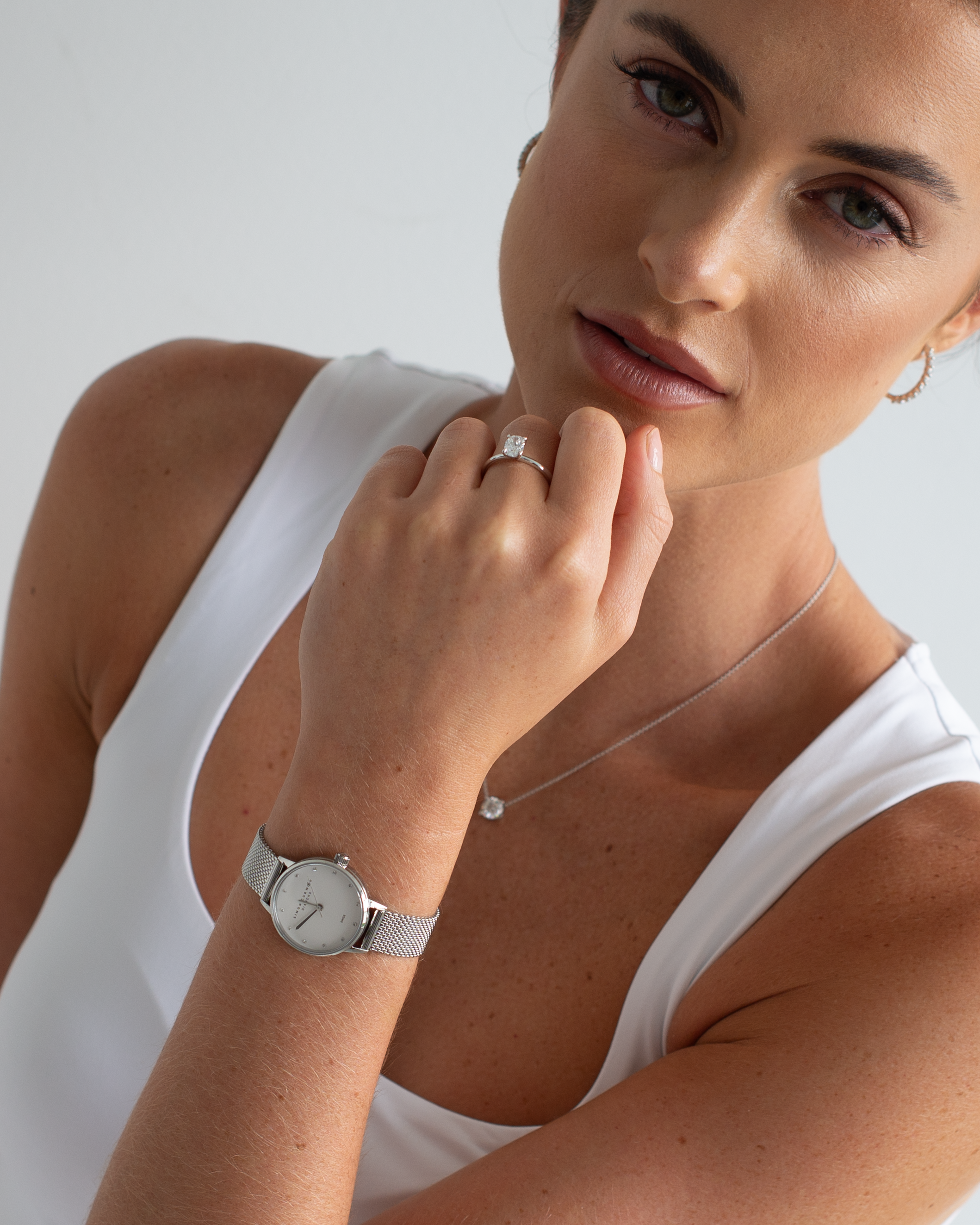 Stainless Steel Ladies Diamond Watch With Mesh Band
