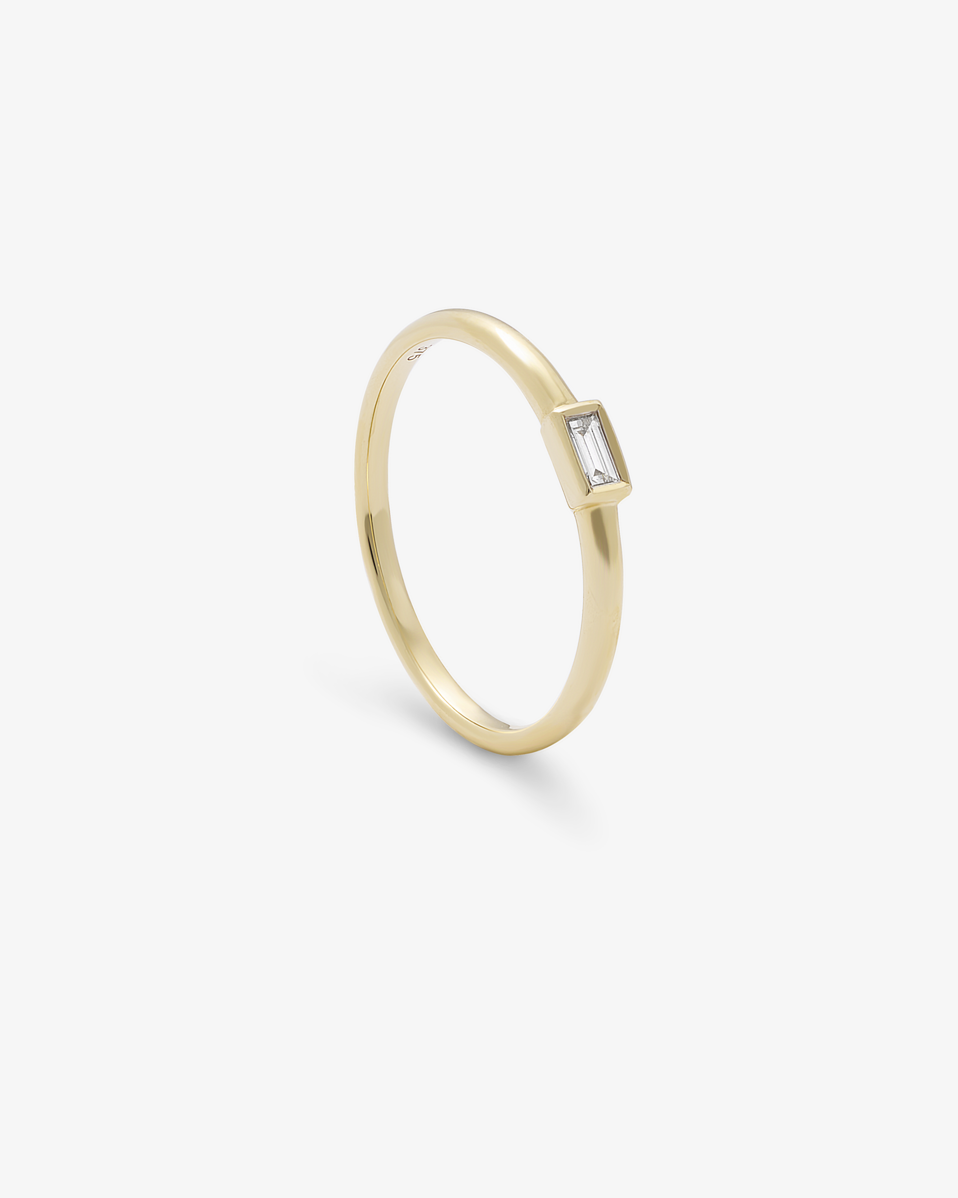 9K Yellow Gold Baguette Diamond Bezel Set dress ring