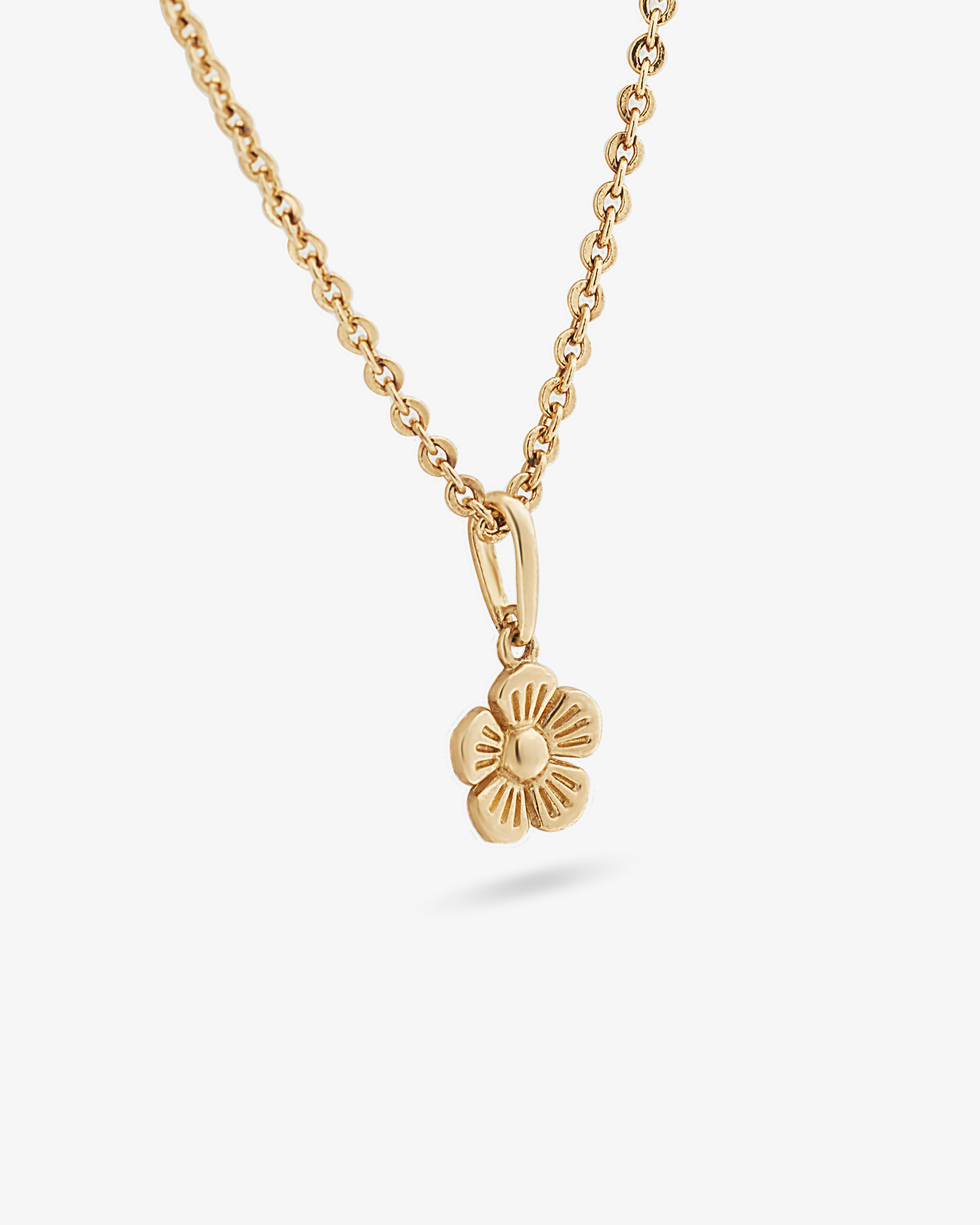 Gold Flower Pendant Necklace