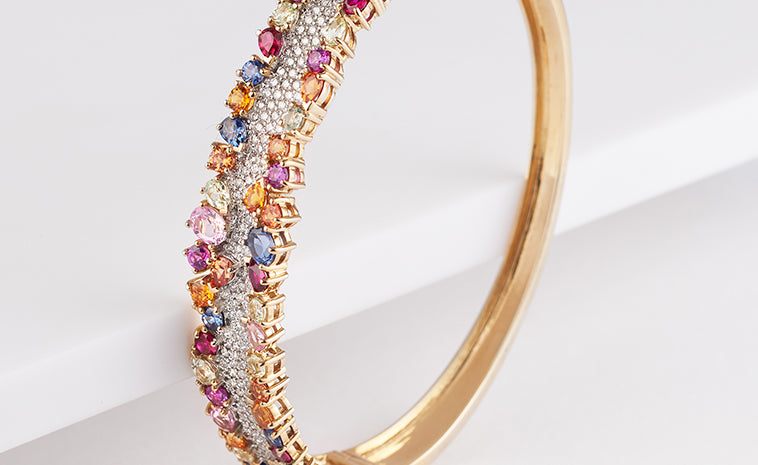 Gold women’s jewellery