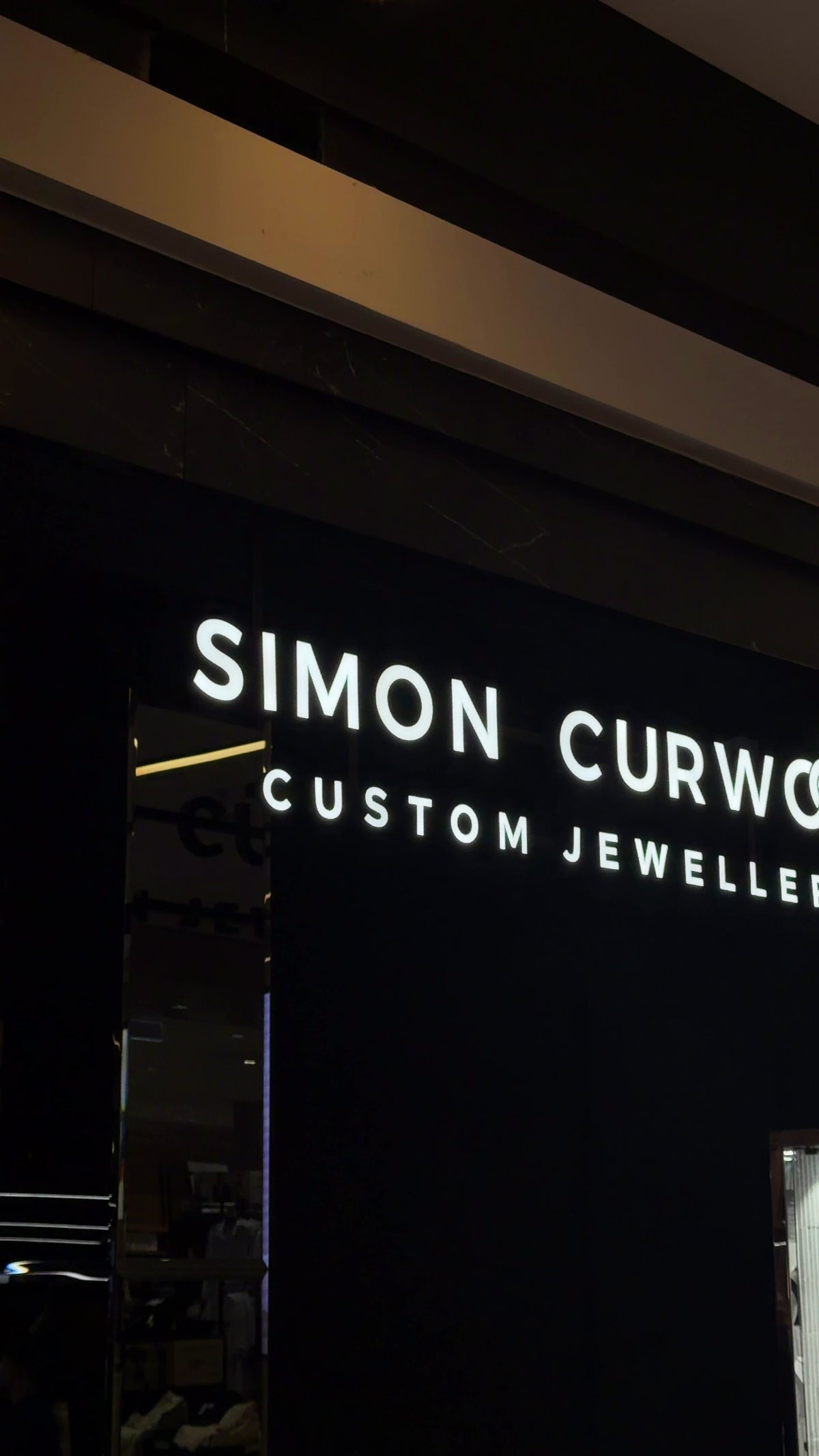 Ballet entertainment at a previous Simon Curwood Jewellers opening in Shellharbour.