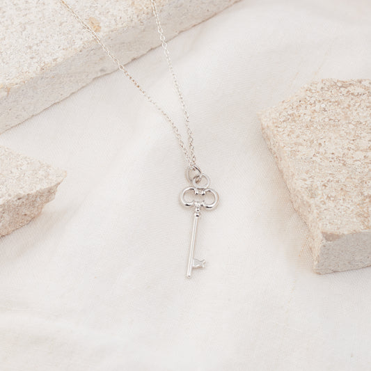 9K White Gold Key Pendant