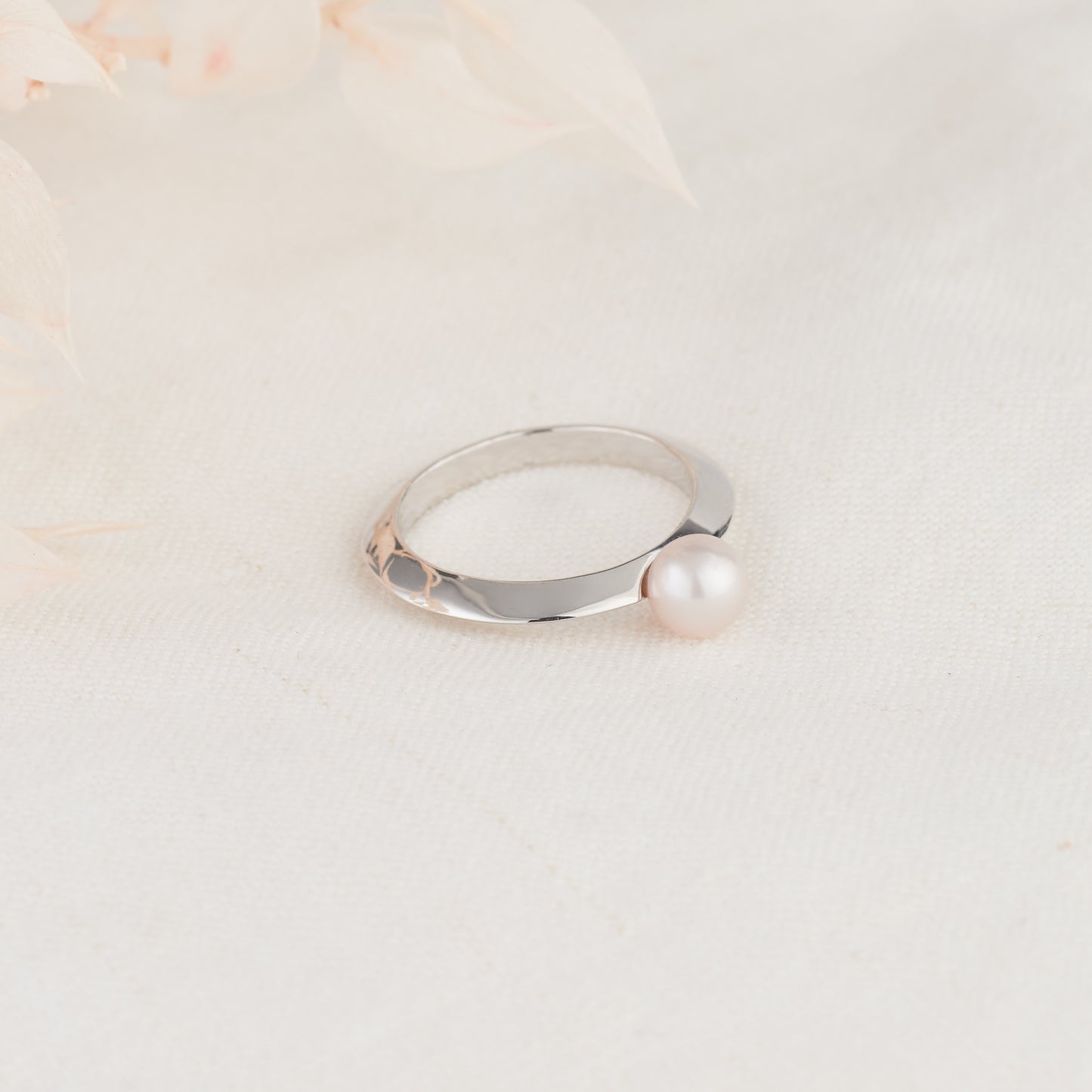 Sterling Silver Pink Pearl Dress Ring