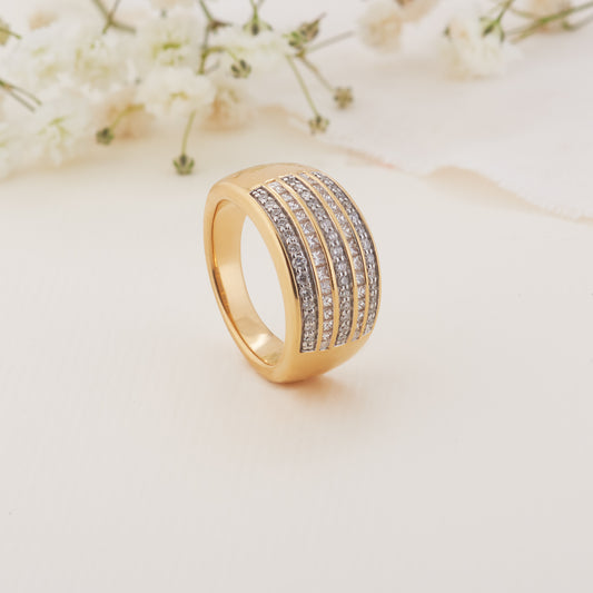 18K Yellow Gold Princess and Round Brilliant Diamond Wide Dress Ring 0.85tdw