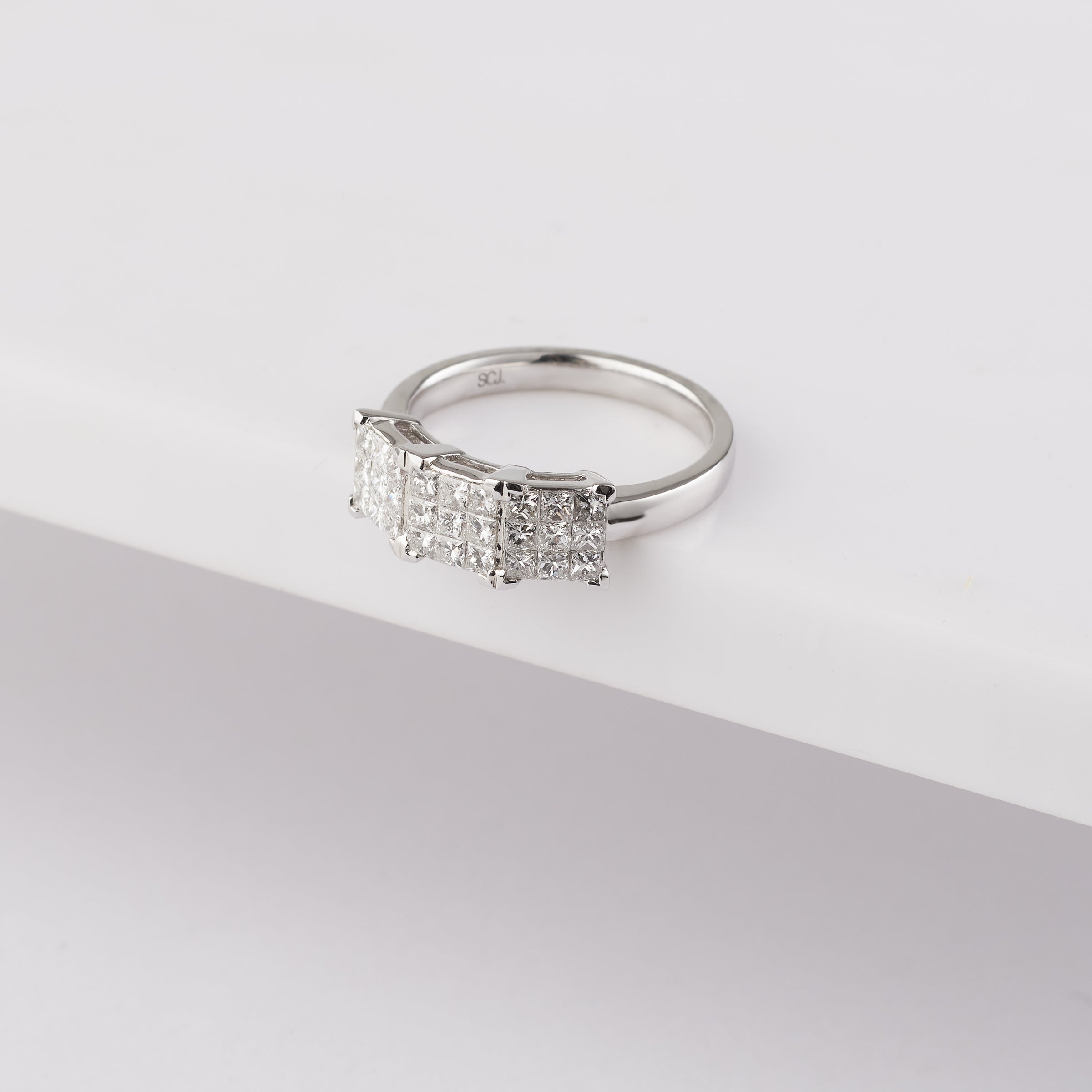 Why Choose Princess Cut Diamond Rings over Others?
