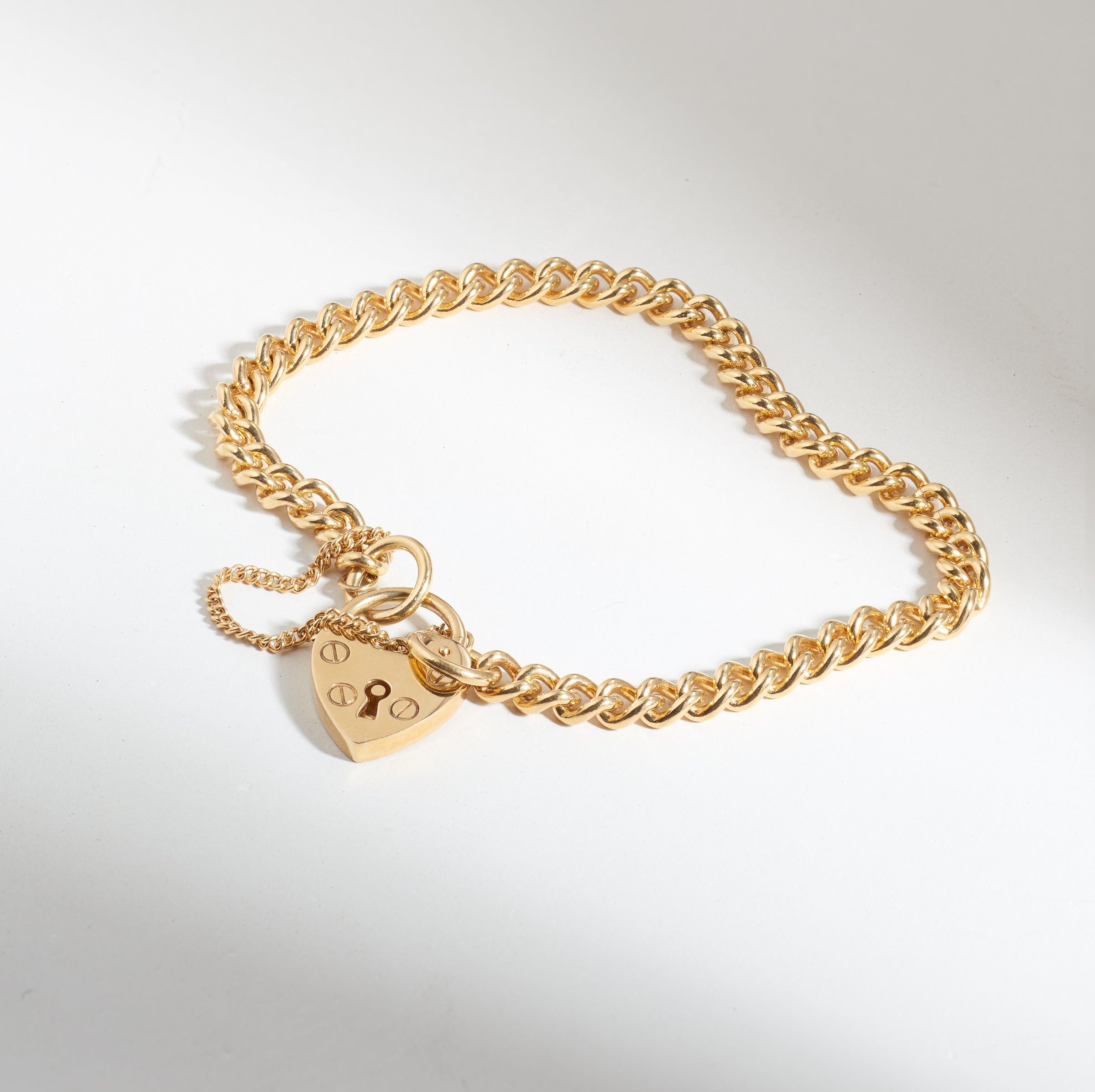 9ct Gold 20.5cm Solid Flat Curb Bracelet | Angus & Coote