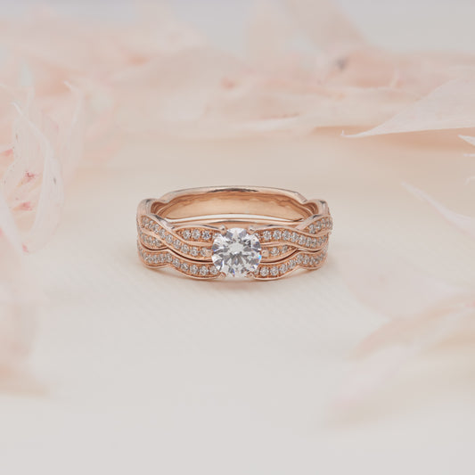 Bridal - 18K Rose Gold Round Brilliant Diamond Solitaire Entwined Band Bridal Set 0.8tdw