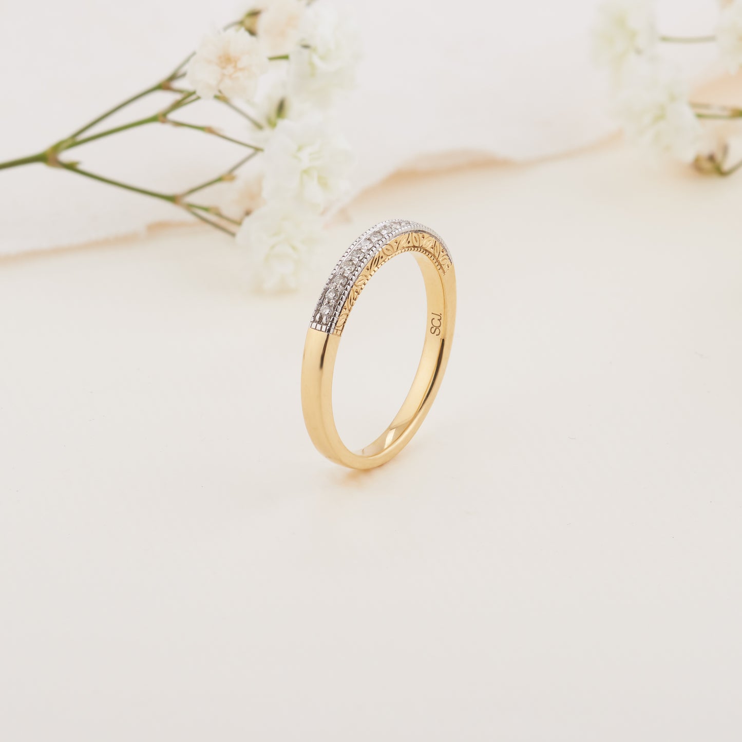 18K Yellow Gold Bead Set Diamond Milgrain Wedder or Eternity Ring 0.12tdw