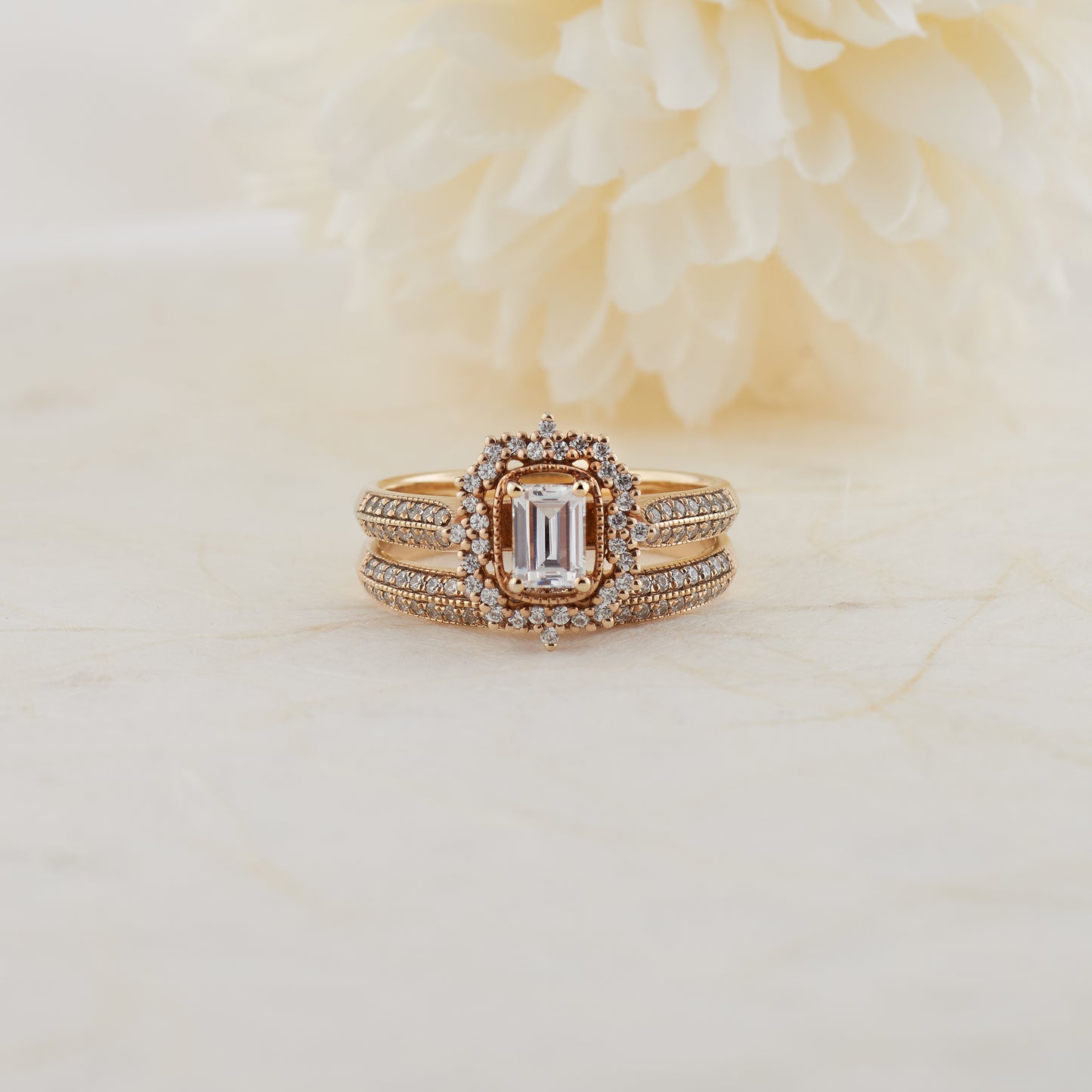 18K Yellow Gold Emerald Cut Diamond Vintage Halo Bridal Set 1.0tdw