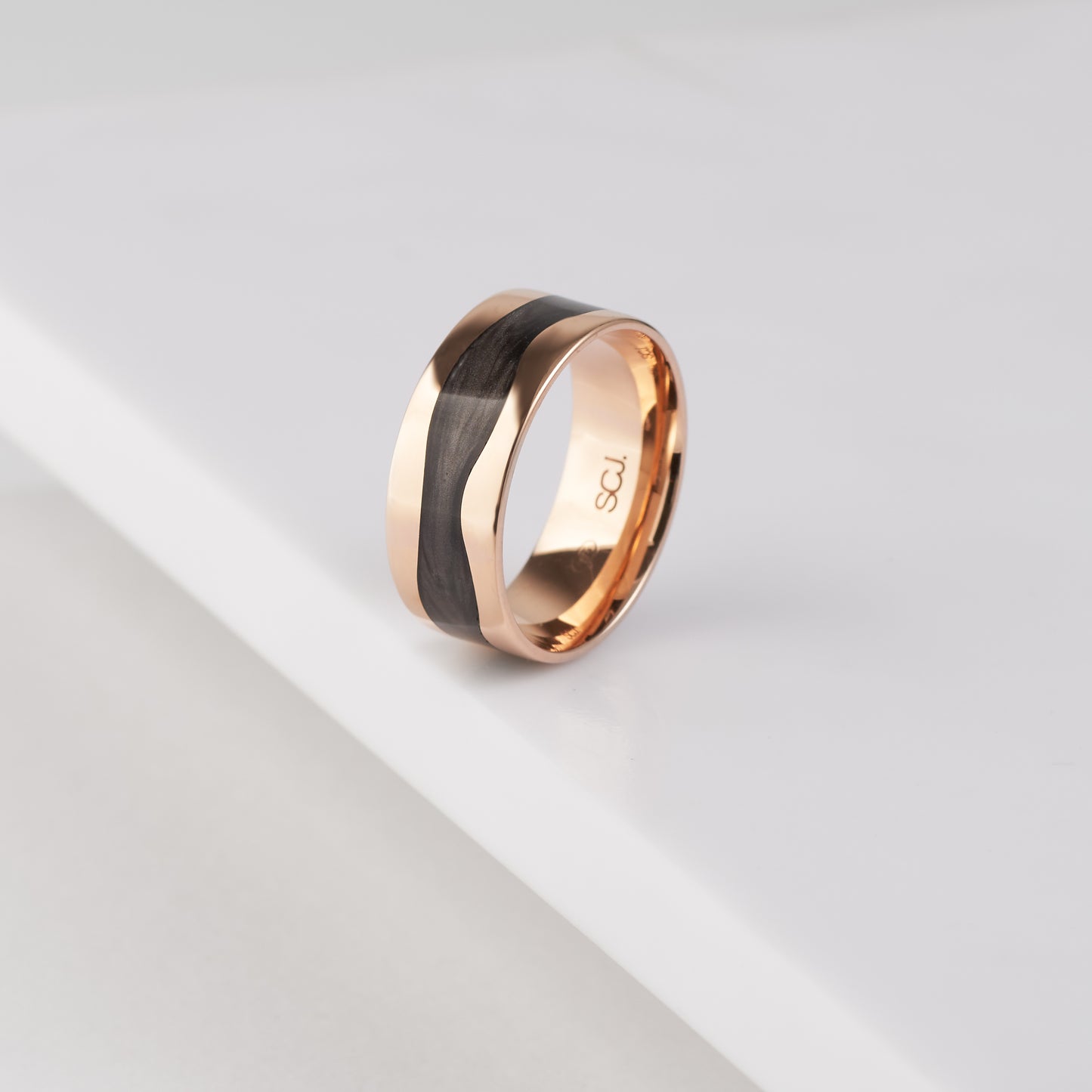 9K Rose Gold and Black Spectrum River Ring