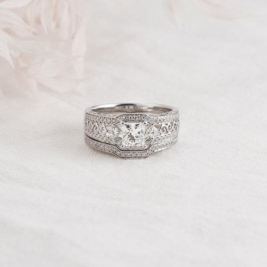 18K White Gold Princess Cut Diamond Filigree Bridal Set 1.15tdw