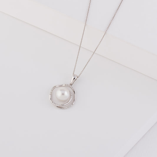 18K White Gold 8.8mm South Sea Pearl and Diamond Pendant with Chain
