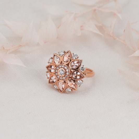 9K Rose Gold Morganite and Diamond Flower Cocktail Ring 1.0tdw